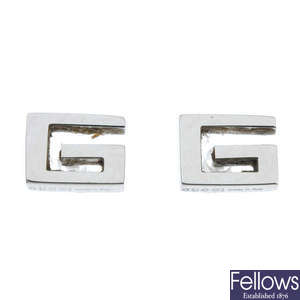 GUCCI - a pair of 18ct gold ear studs.