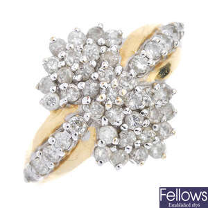 A 14ct gold diamond cluster ring.