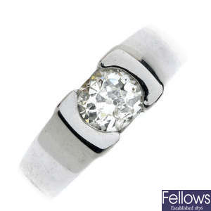 An 18ct gold diamond single-stone diamond ring. 