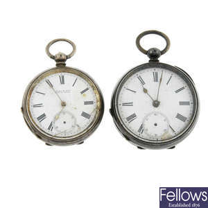 A selection of pocket and fob watches. Approximately 19.