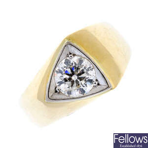 A gentleman's 18ct gold laser drilled diamond single-stone ring.