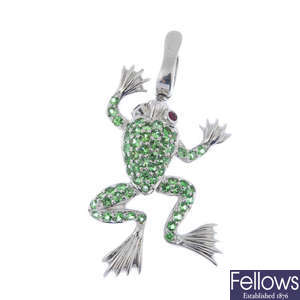 A novelty peridot frog pendant.