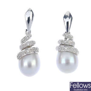 Two pairs of cultured pearl earrings. 