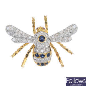 An 18ct gold sapphire and diamond bee brooch. 
