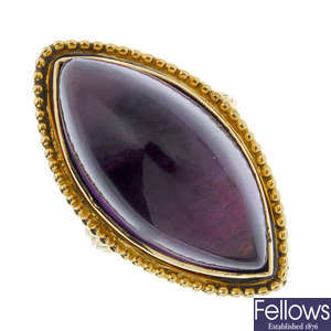 A George III 18ct gold memorial ring with replacement amethyst. 