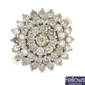 A 9ct gold diamond cluster ring.