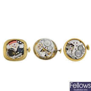 A selection of various watch movements. Approximately 20.