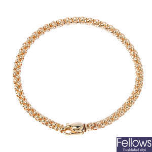 FOPE - an 18ct gold 'Gioielli Unica' bracelet.