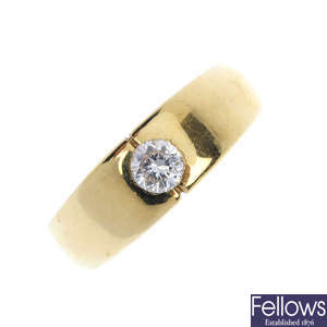 A gentleman's 18ct gold diamond single-stone ring. 