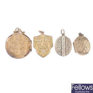 A selection of six 9ct gold front and back lockets and two pendants.