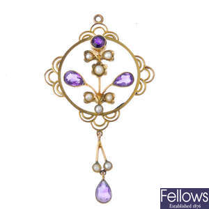 An early 20th century 9ct gold amethyst and seed pearl pendant. 
