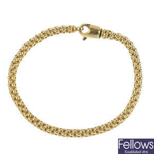 FOPE - an 18ct gold bracelet.
