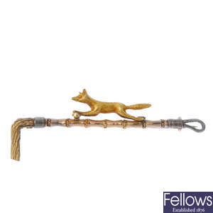 An early 20th gold and silver century hunting brooch. 