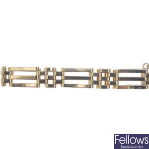 A 9ct gold gate-link bracelet.