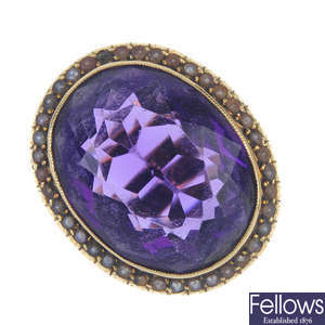 An amethyst and seed pearl cluster ring. 
