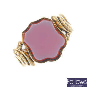 A late 19th century 15ct gold agate signet ring.