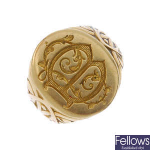 An early 20th century gold signet ring.