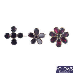 A selection of three 19th century gold foil back garnet brooches.