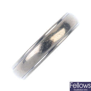 An 18ct gold band ring. 