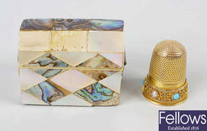 A late Victorian 15ct gold thimble