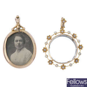 Two early 20th cenutry photograph pendants.