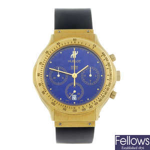 HUBLOT - a gentleman's 18ct yellow gold MDM chronograph wrist watch.