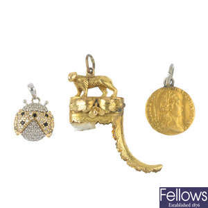 A selection of three pendants. 