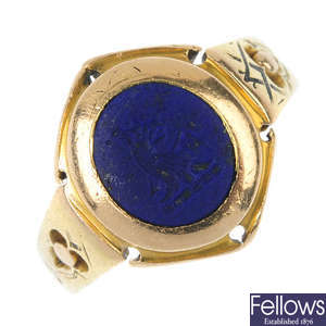 A gentleman's mid Victorian gold lapis lazuli seal ring, circa 1860.