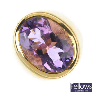 An 18ct gold amethyst single-stone ring.