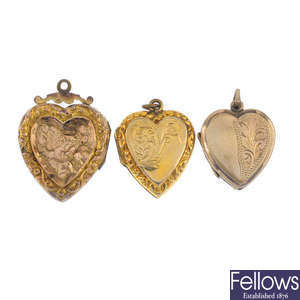 A selection of 9ct gold front and back lockets.