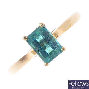 An 18ct gold Zambian emerald single-stone ring.