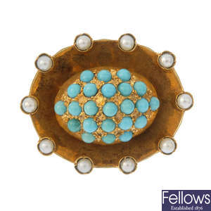 A 9ct gold turquoise and split pearl brooch.