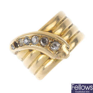An Edwardian 18ct gold diamond snake ring.