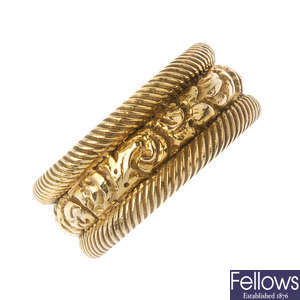 A mid 19th century gold band ring.