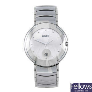 RADO - a mid-size stainless steel Diastar Coupole bracelet watch.