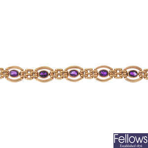 An early 20th century 9ct gold amethyst bracelet.