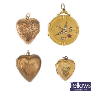 Six 9ct gold back and front lockets.