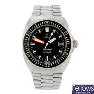 OMEGA - a gentleman's stainless steel Seamaster 120m 'Baby Ploprof' bracelet watch.