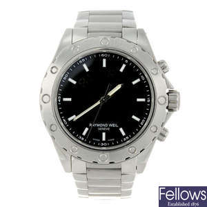 RAYMOND WEIL - a gentleman's stainless steel Rw Sport bracelet watch.