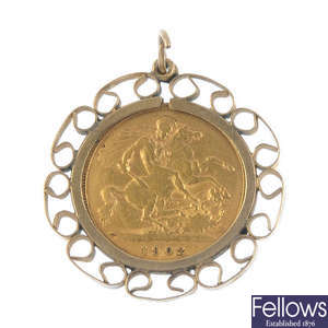 A sovereign pendant.