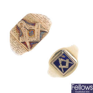 Two gentleman's Masonic signet rings.