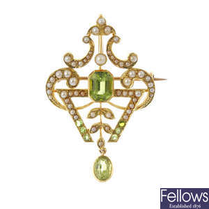 A peridot, split pearl and gem-set pendant.