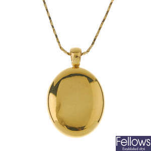 A locket and 9ct gold chain.