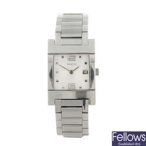 GUCCI - a lady's stainless steel 7700L bracelet watch.