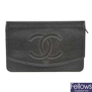 CHANEL - a caviar leather purse with chain