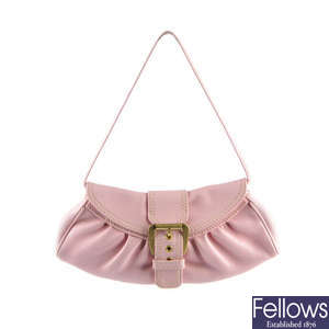 CELINE - a pink leather Pochette handbag.