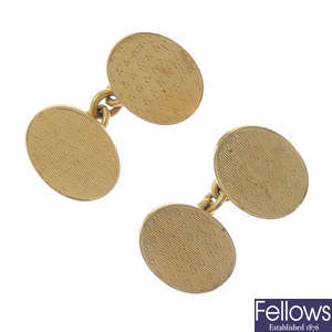 A pair of 1920s 18ct gold cufflinks.