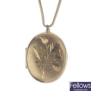 A 9ct gold locket and 9ct gold chain.