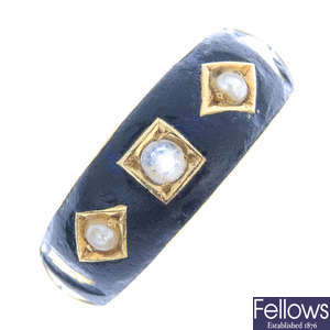 A late Victorian 15ct gold, paste, split pearl and enamel ring.