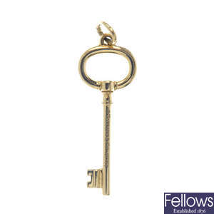 TIFFANY & CO. - an 18ct gold 'keys' pendant.